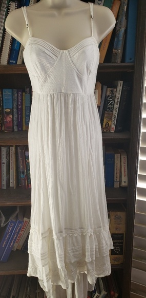 Beautiful sheer white high low dress - Picture 1 of 6
